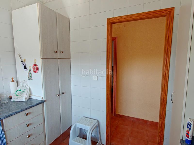 Foto e74a1731-1cf8-43c6-ad53-8a66fc4df349. Xalet amb piscina a Buñol