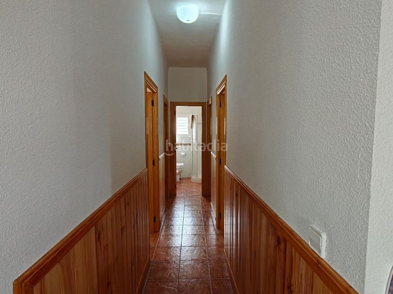 Foto 0aa8142e-bf49-41f0-b5a4-90b5208c4ab1. Chalet in numero 25 74 in Buñol