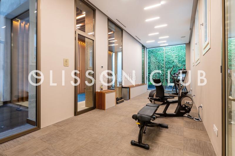 Foto e783d0af-f6cd-4513-8f3e-4aa191142124. Piso maravilloso dúplex reformado con excelentes calidades, a pocos metros del parque el retiro. en Madrid