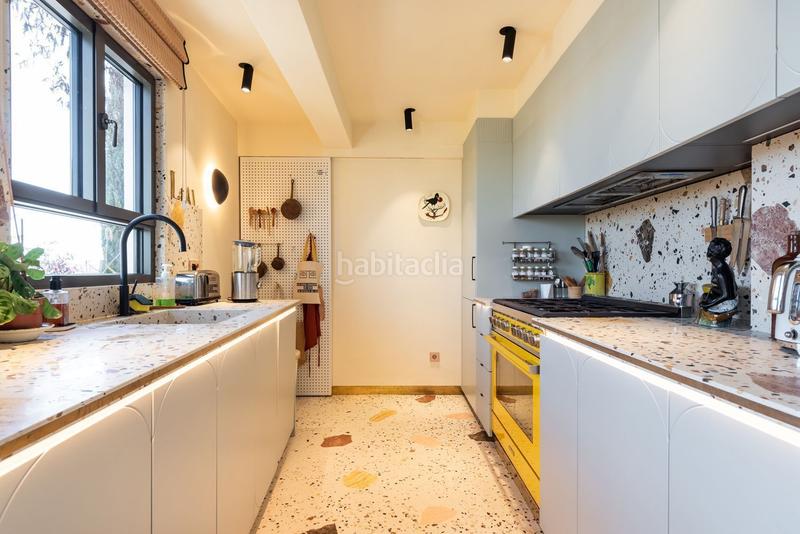 Foto 9f91aba5-627c-4bf7-ae62-7fcd8af70455. Dachwohnung in Fuente del Berro Madrid