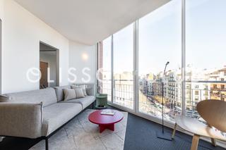 Pis a Trafalgar. Espectacular vivienda, con vistas despejadas, segregada y reform