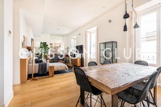 Rent Flat in Justicia-Chueca. Magnífico piso en finca clásica con 4 balcones a la calle, refor