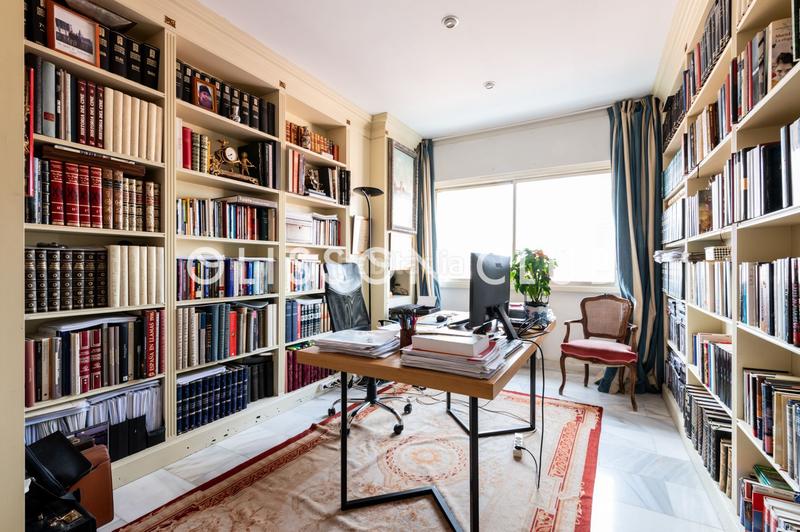 Foto 827f0b7f-0bff-4aeb-895b-177d705311ac. Dúplex amb calefacció a El Viso Madrid