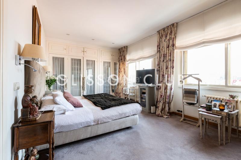 Foto d59cd4a8-0cc6-4b45-ad02-19541d152434. Dúplex amb calefacció a El Viso Madrid