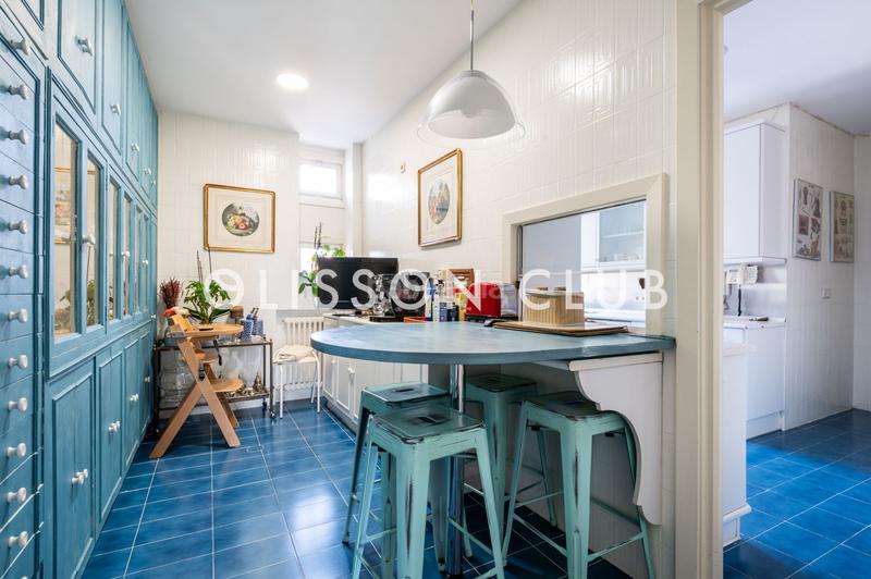 Foto e6fdb661-8628-4ba6-90b9-f6e2ad5d4c5a. Dúplex amb calefacció a El Viso Madrid