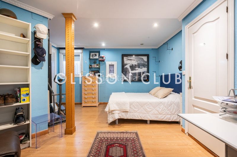 Foto a9fa9716-60e1-46d3-bf21-4f59b0324003. Casa amb calefacció a Hispanoamérica-Bernabéu Madrid