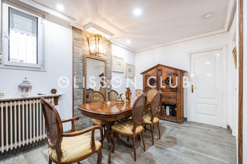 Foto 07cb1622-9f98-4913-be8c-c13aea02c564. Rent house with heating in Hispanoamérica-Bernabéu Madrid