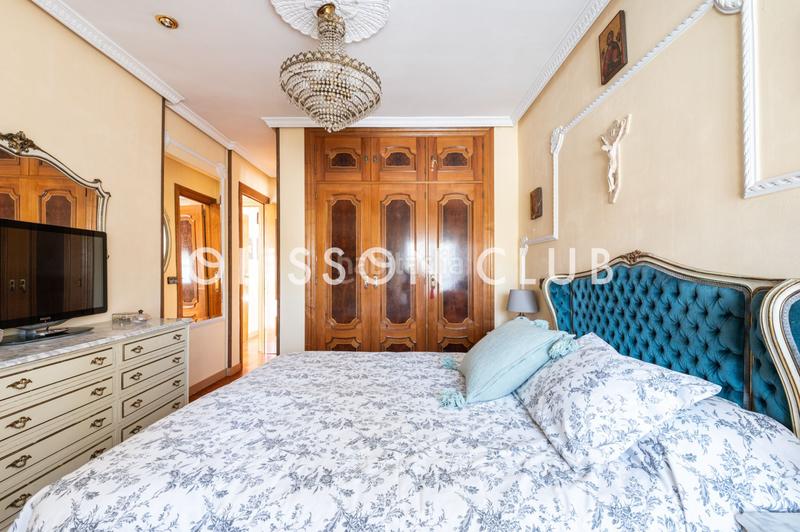 Foto 1f89c4c5-845c-4327-947a-e996e98bc687. Rent house with heating in Hispanoamérica-Bernabéu Madrid