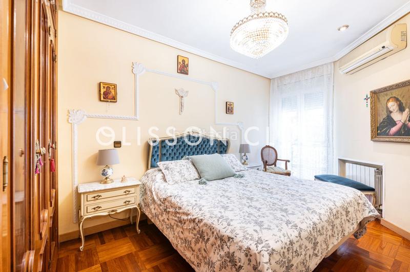 Foto 5123e998-a404-4d0a-a876-df3de49d92b3. Rent house with heating in Hispanoamérica-Bernabéu Madrid