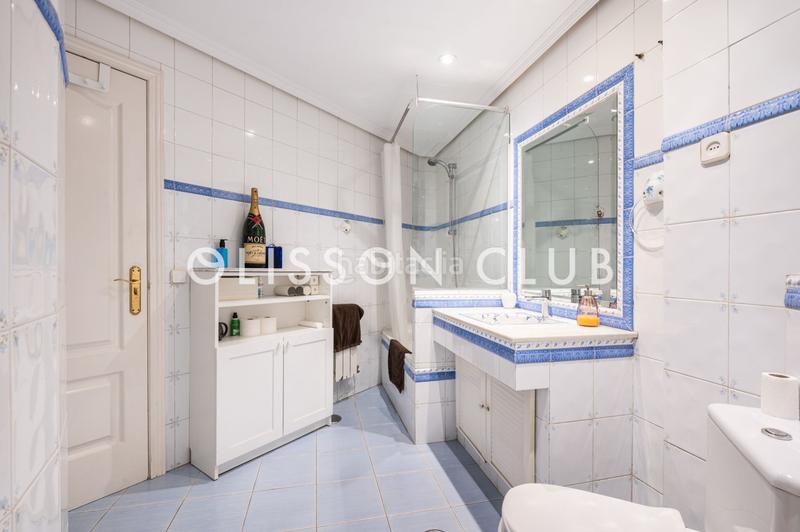 Foto 66010665-ea33-438a-98ee-b57d64aaef36. Rent house with heating in Hispanoamérica-Bernabéu Madrid