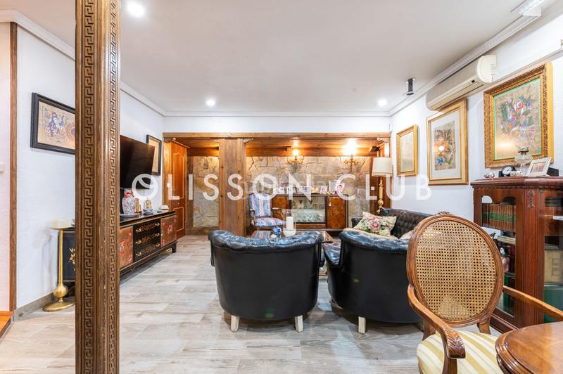 Foto 7330ee87-fe92-48c4-b8d5-74ed09a45721. Rent house with heating in Hispanoamérica-Bernabéu Madrid