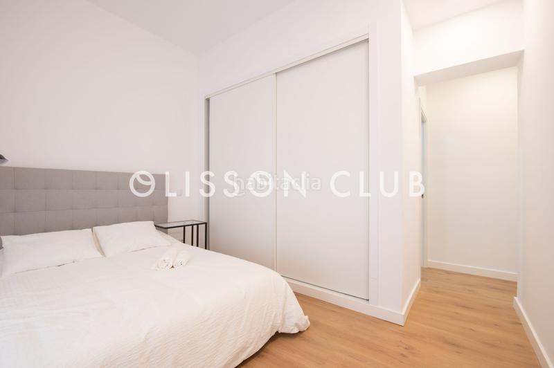 Foto 41e79270-a993-4218-8844-1647ea89f5ed. Piso encantador piso reformado y amueblado que ofrece un ambiente moderno y acogedor, con amplias ventanas exteriores. en Madrid