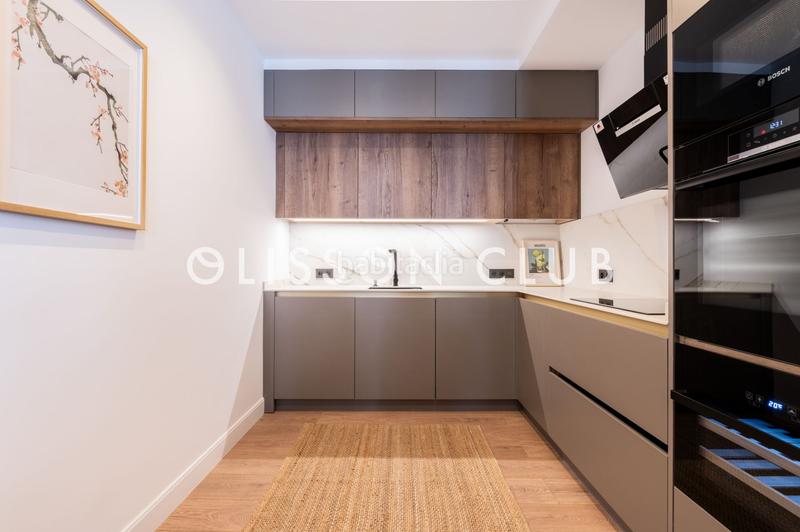 Foto b33081f1-f0dd-45b5-a4e0-e1409b8d8b28. Pis amb calefacció a Recoletos Madrid