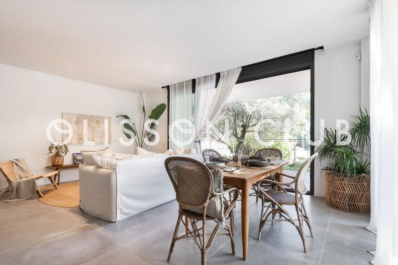 Foto 87855673-a0d2-42d7-9dbb-af6551a642cf. Pis amb calefacció piscina a pla de maset - cap de Salou Salou