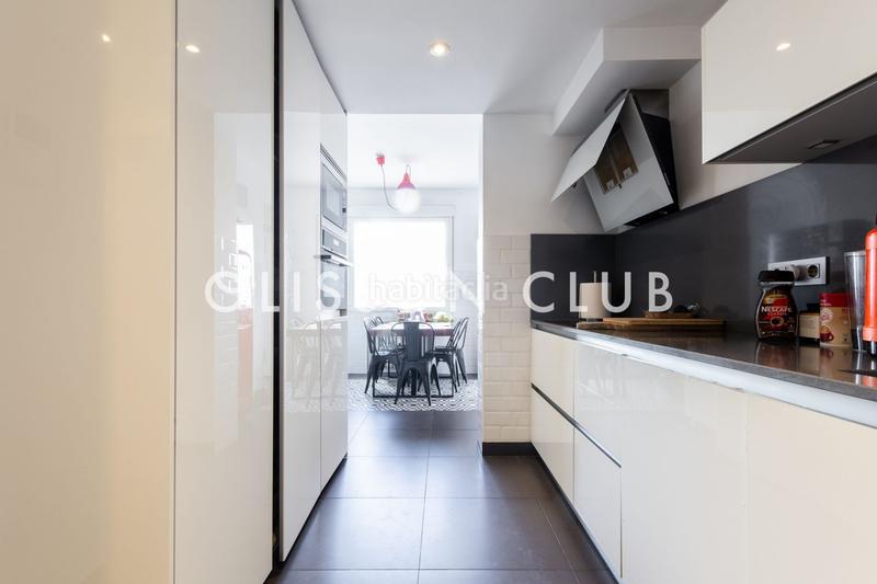 Foto 48b7ecd3-39f8-49d0-8572-f357c5311843. Etagenwohnung mit heizung in El Viso Madrid