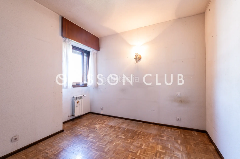 Foto 93a7a160-50b3-4246-a60a-7ba819bcc1f7. Pis amb calefacció piscina a Colina Madrid