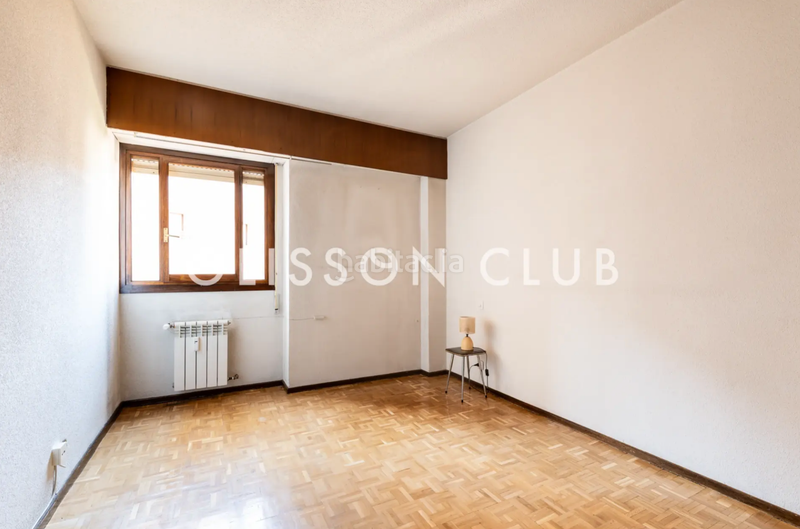 Foto b59f3621-6387-4600-803e-8a93b7d07bd9. Pis amb calefacció piscina a Colina Madrid