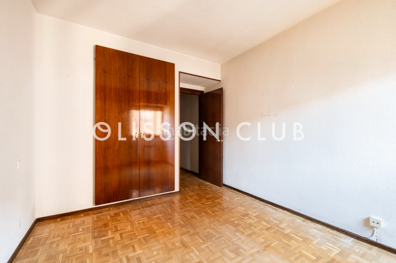 Foto b5c3ac7a-5207-4ae2-a4fc-978bc96cc0a9. Pis amb calefacció piscina a Colina Madrid