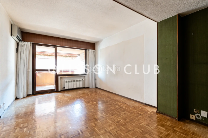 Foto d41f013a-07e1-4009-af52-01a38bdfc8dd. Pis amb calefacció piscina a Colina Madrid