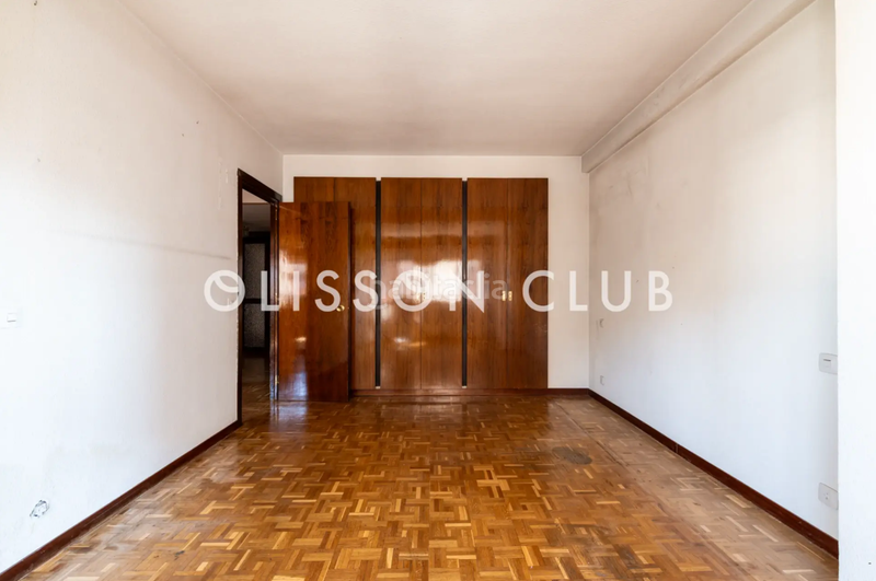 Foto e591fe3b-4ccf-4bf4-9610-7a4720ac04bf. Pis amb calefacció piscina a Colina Madrid