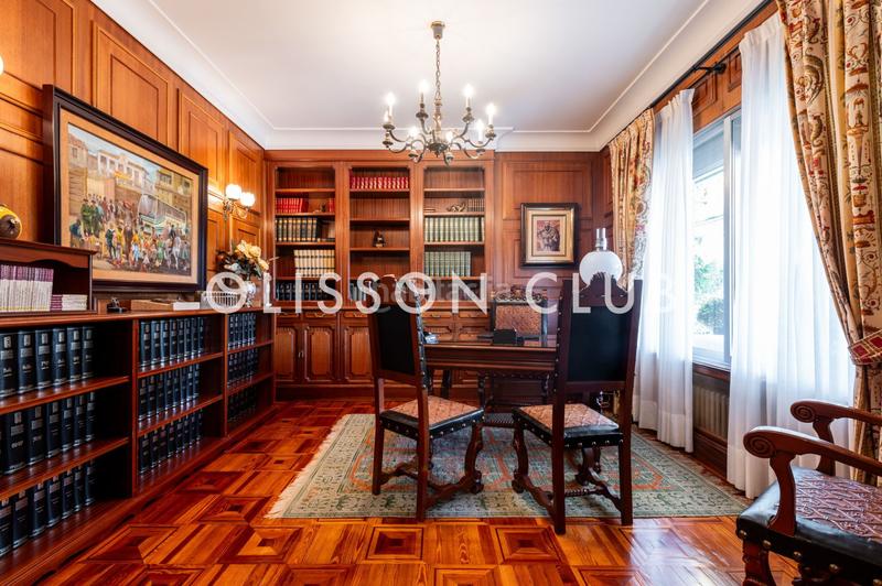 Foto 03a3388e-9617-47a0-bd71-e8bb3af8bdc2. Casa exclusivo chalet independiente en parque conde de orgaz en Madrid