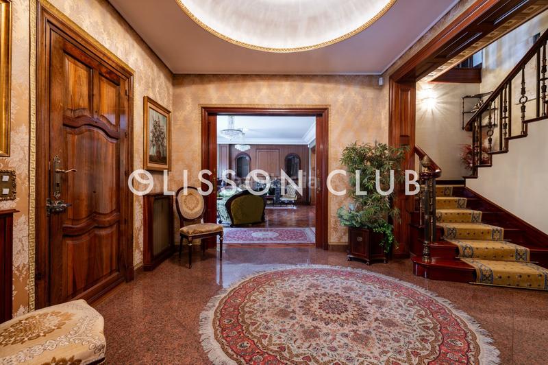 Foto d52069d6-1962-4a7d-b889-b73c4c1c6694. Casa exclusivo chalet independiente en parque conde de orgaz en Madrid