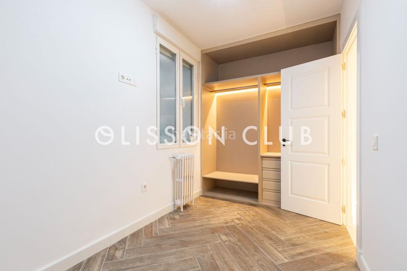 Foto ee0abfb8-3ad5-4228-841b-ae802b2ad3aa. Appartement avec chauffage dans Argüelles Madrid