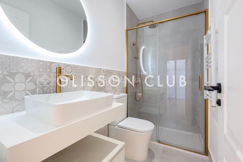 Foto f59f29e5-ca0b-42d4-aaef-8b6bff350b9f. Appartement avec chauffage dans Argüelles Madrid