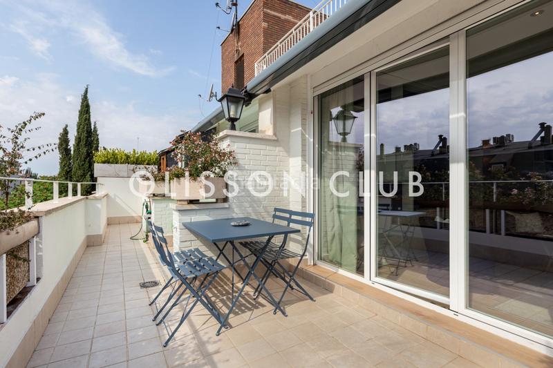 Foto a398f38a-8227-42db-b9d5-2a06c1878e3d. Alquiler ático  con terraza en Nueva España en Madrid