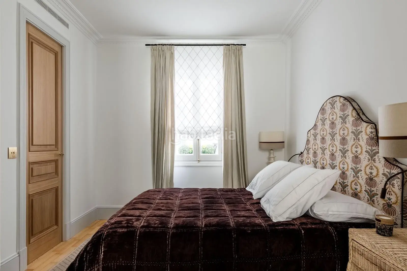 Foto 944f7f2e-4a1d-430d-aa9b-c1a9a456f051. Etagenwohnung mit heizung in Almagro Madrid