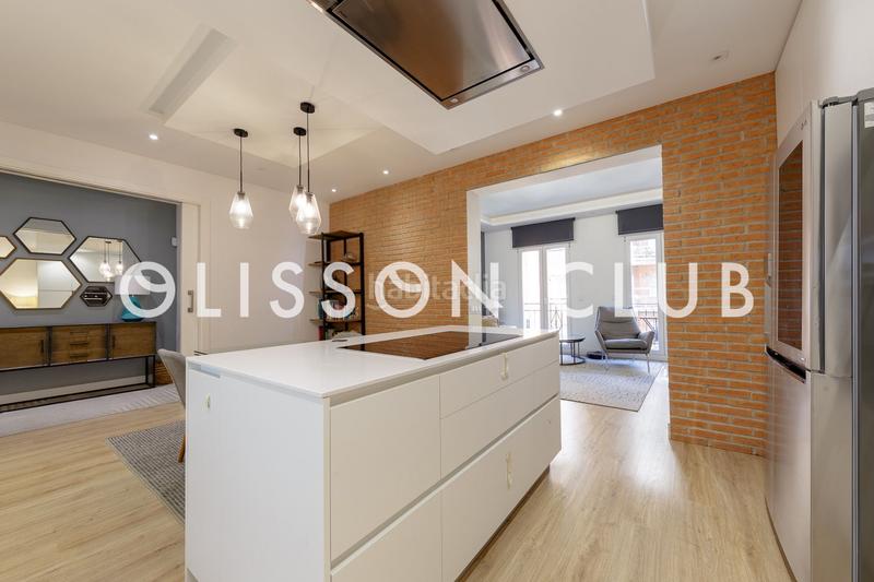 Foto b95f9a6e-d2ac-43e0-897e-8ac1cb157f33. Appartamento con riscaldamento in Ríos Rosas-Nuevos Ministerios Madrid