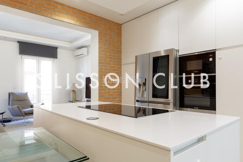 Foto f7f7a8b1-ce2d-4799-8a44-d16852a2b7b5. Appartamento con riscaldamento in Ríos Rosas-Nuevos Ministerios Madrid