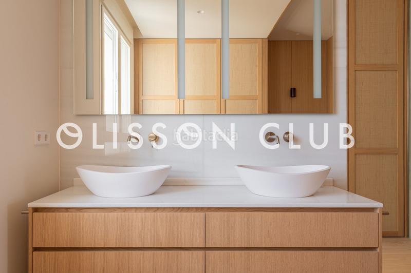 Foto 54962703-1af8-440c-9f3d-efb0d9cfd905. Attico con riscaldamento in Castellana Madrid