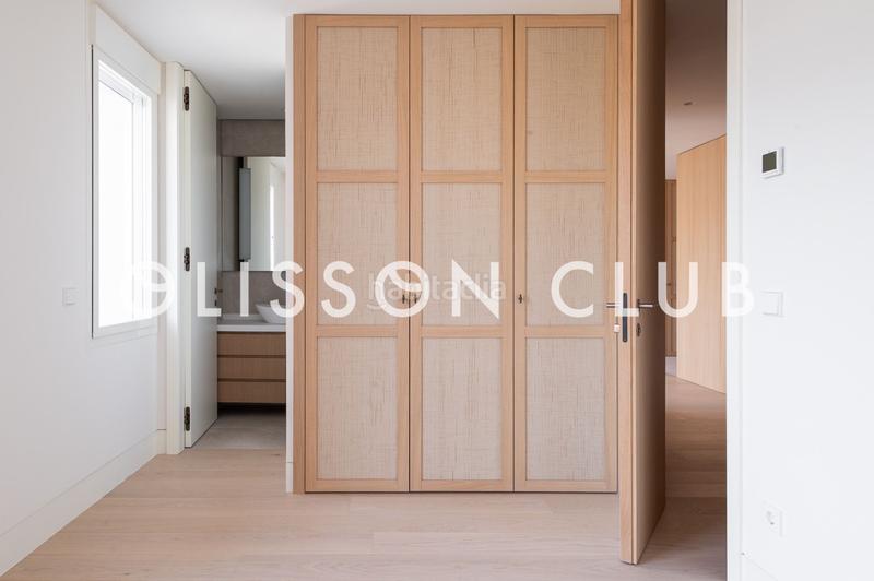 Foto 5e032b07-0dd4-46ad-a4c9-327933fce87b. Attico con riscaldamento in Castellana Madrid