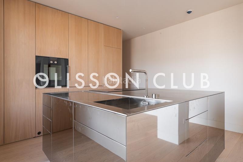 Foto e79cdcbe-89e1-43cf-b7e9-5d88ae9f4d08. Attico con riscaldamento in Castellana Madrid