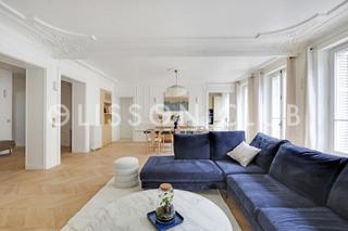 Piso en Jerónimos. Exclusiva vivienda de 3 dormitorios en el corazón de los jerónim