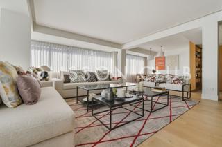 Appartement à Hispanoamérica-Bernabéu. Vivienda a la venta en bernabeu con garaje
