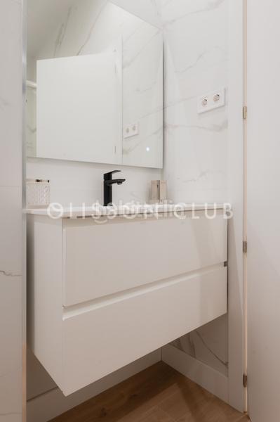 Foto 9eff19fd-fdb5-4ffb-98ce-97f76fced74b. Appartement avec chauffage dans Recoletos Madrid