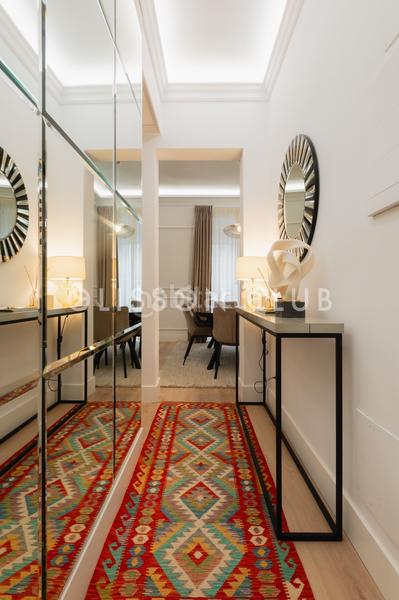 Foto ed2303f4-8c28-42d8-8e2e-f3e423f24744. Appartement avec chauffage dans Recoletos Madrid