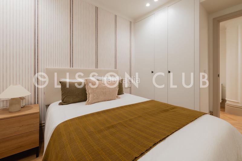 Foto 5a4a416e-8958-4fb1-a779-276825fad179. Piso exclusivo piso reformado a estrenar con terraza en Madrid