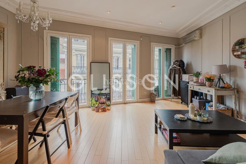 Foto 6613c346-6322-4c9e-aecb-f4c67ea1a82d. Piso fabuloso piso único en planta en chamberí en Madrid