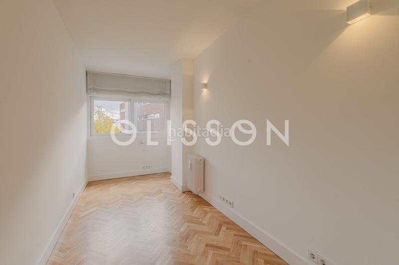 Foto 78dc3832-161f-41fc-a635-0f7831feb8b5. Miete etagenwohnung mit heizung pool in Nueva España Madrid