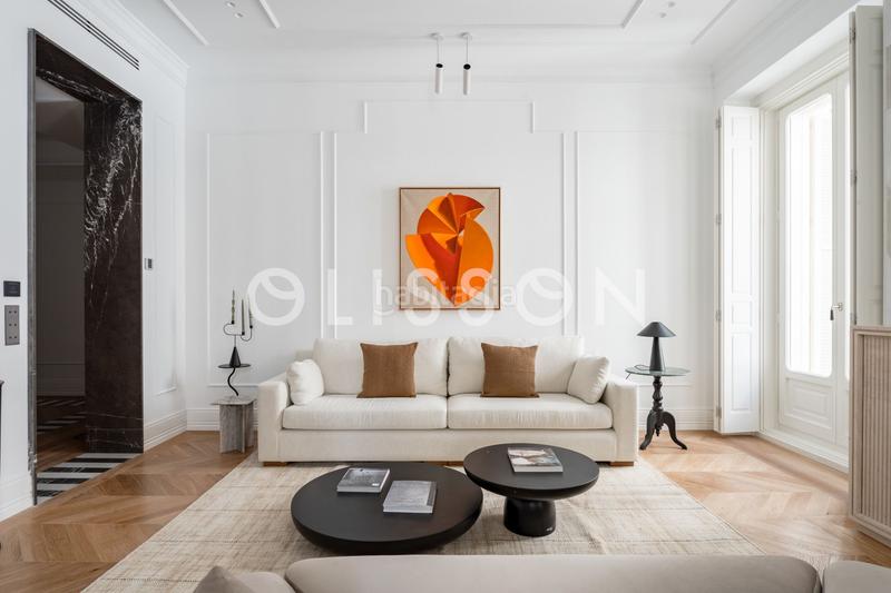 Foto 83e9ba23-b6ad-49d7-8bc5-77a29d94f10c. Etagenwohnung mit heizung in Justicia-Chueca Madrid