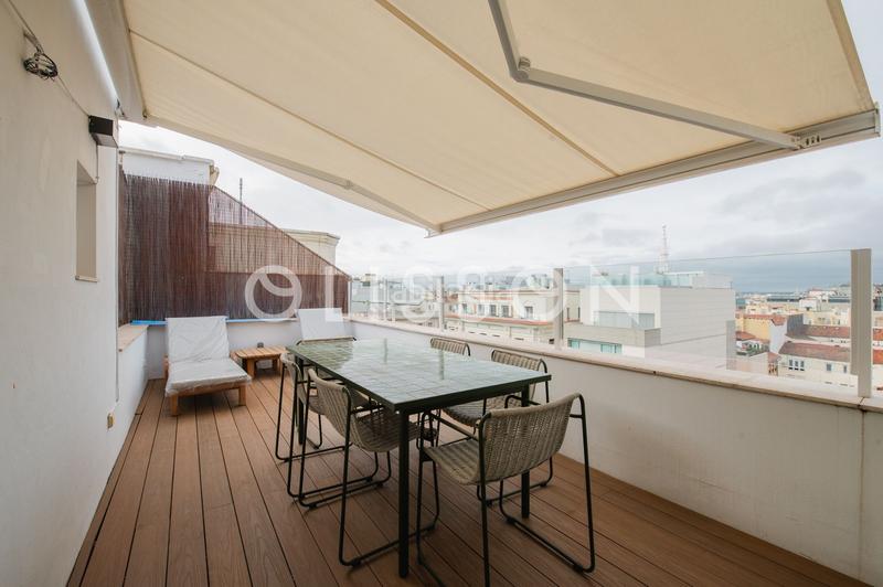 Foto 58ecbc36-56e3-40dd-a595-24fe7aba9a24. Àtic amb calefacció a Recoletos Madrid