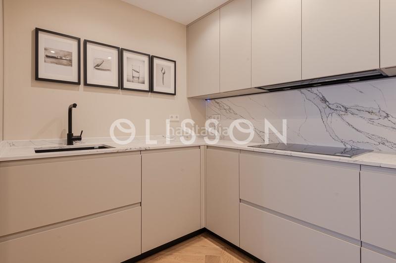 Foto 8cfc58f0-d26c-4de6-a182-4e7f0fa50d01. Àtic amb calefacció a Recoletos Madrid