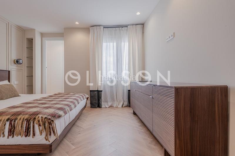 Foto b206ee27-a37f-4288-9676-fc95ac598bb6. Àtic amb calefacció a Recoletos Madrid