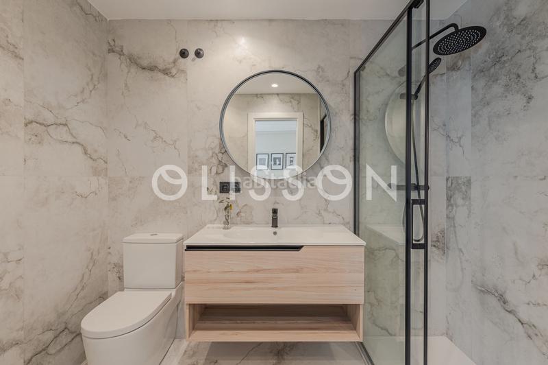 Foto ca19ab8f-29b4-473f-9775-2f4f26389df6. Àtic amb calefacció a Recoletos Madrid