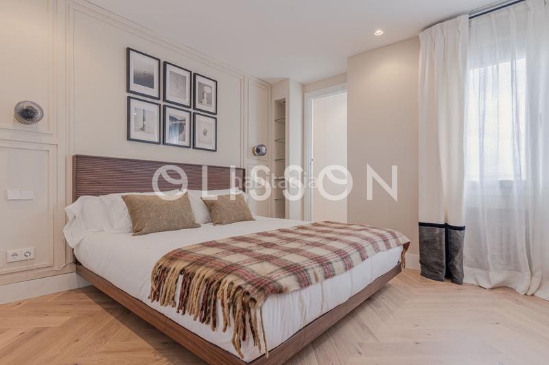 Foto d34cec59-3722-42ad-9c33-efdb7014236b. Àtic amb calefacció a Recoletos Madrid