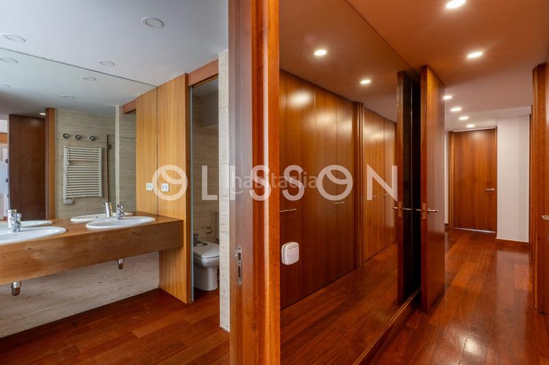 Foto 987a8c0d-1e59-4277-99f4-ddf4fa593c15. Dúplex ático dúplex con piscina privada en El Viso. en Madrid