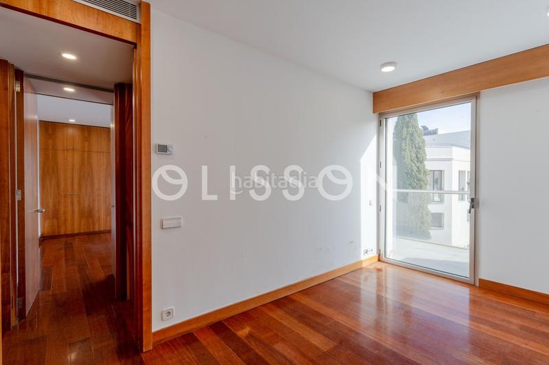 Foto d498a6b5-7cfb-4d2a-9df5-57337a43877c. Dúplex ático dúplex con piscina privada en El Viso. en Madrid